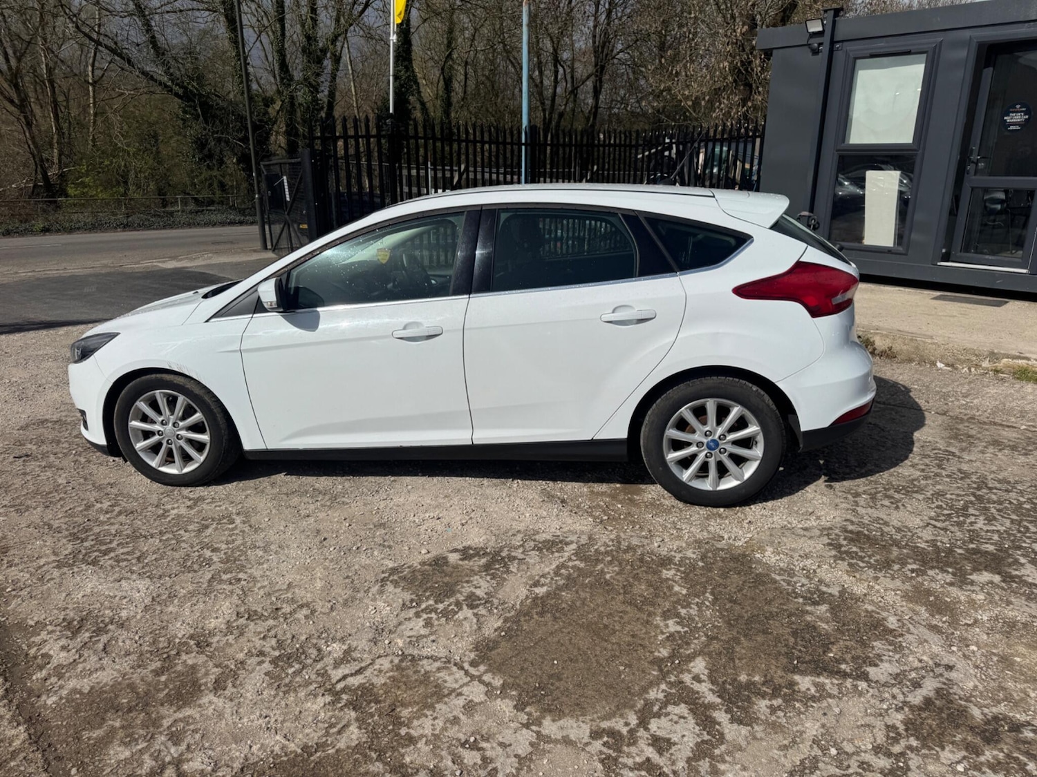 Used Ford Focus 2015 for sale - 78073981: Photo 15