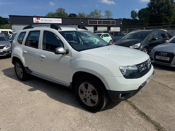 Used Dacia Duster 2015 for sale - 78705095: Photo