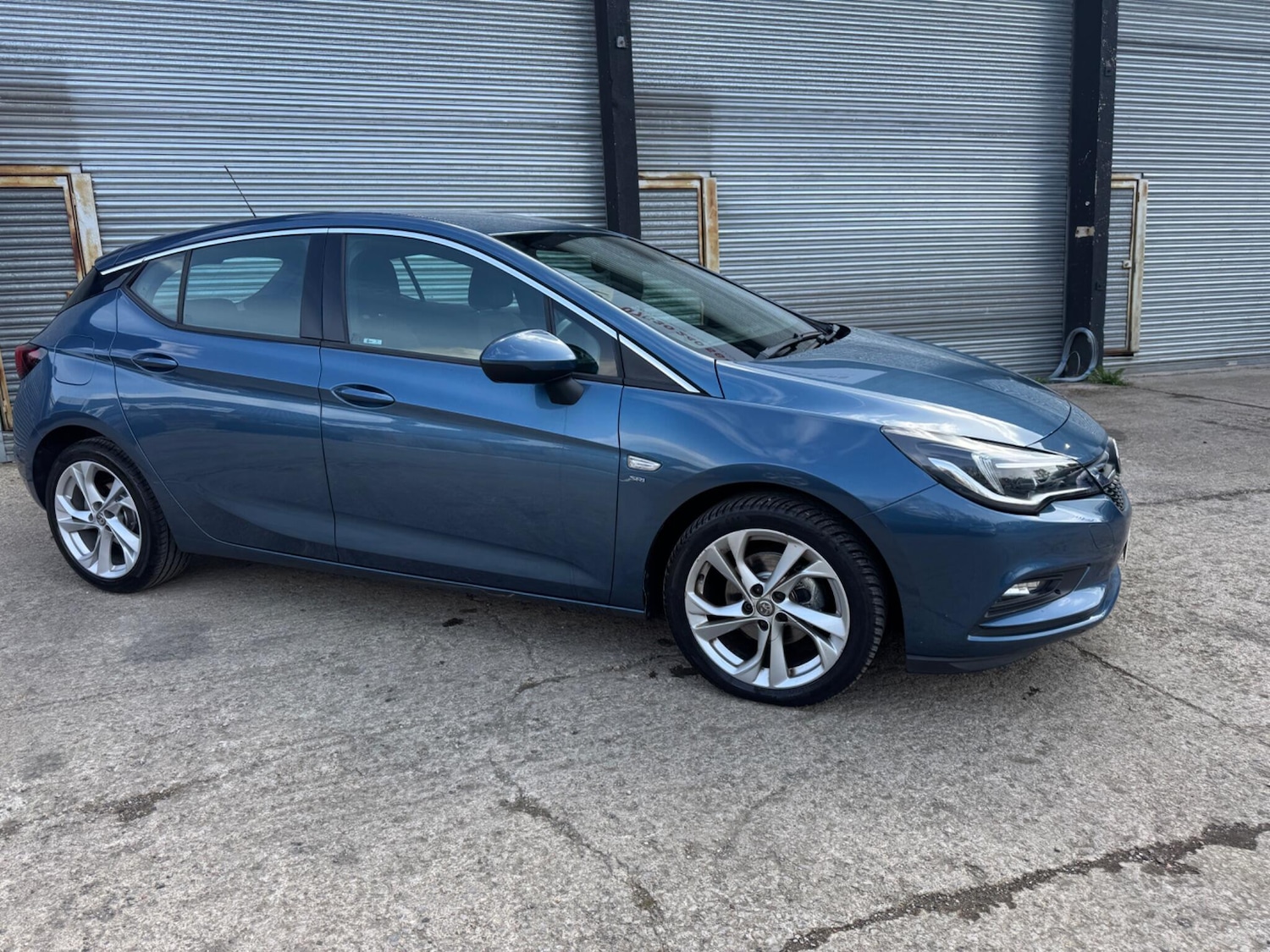Used Vauxhall Astra 2016 for sale - 78204390: Photo 5