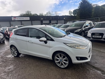 Used Ford Fiesta 2015 for sale - 78574119: Photo