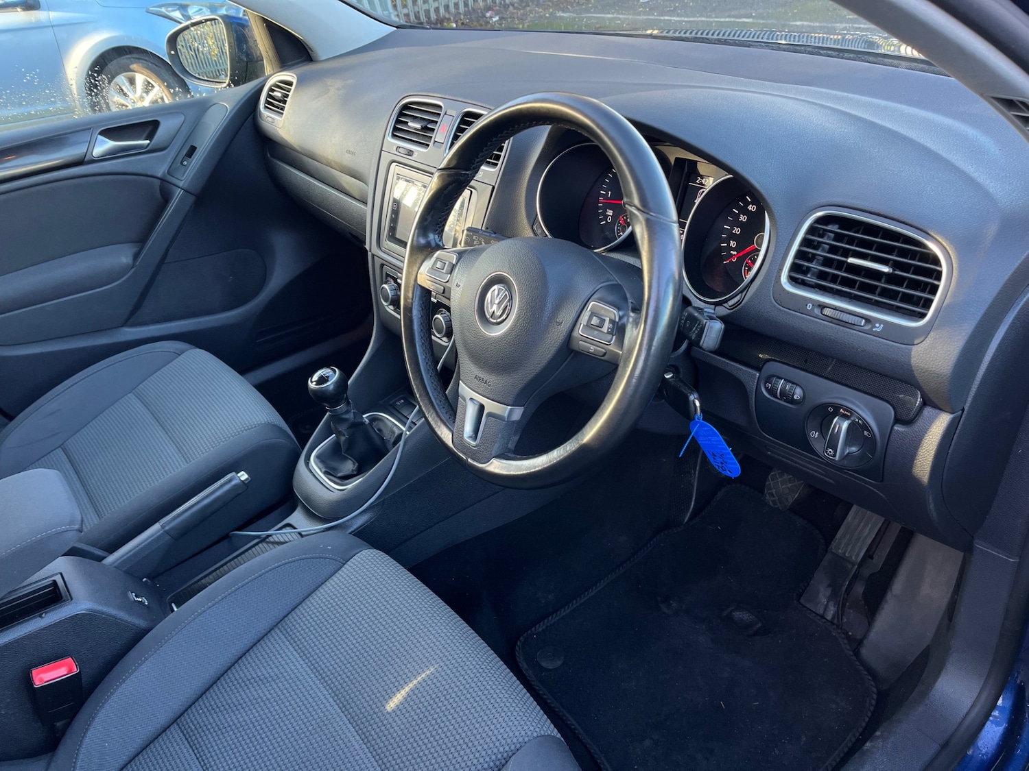 Used Volkswagen Golf 2010 for sale - 76782309: Photo 12