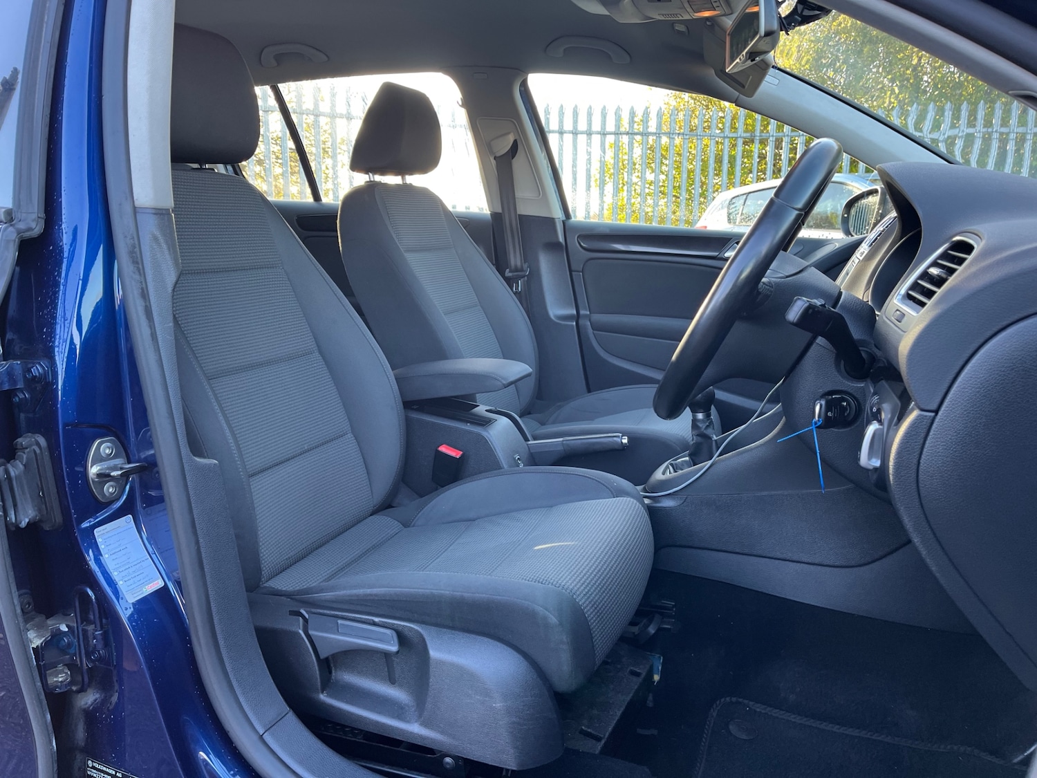 Used Volkswagen Golf 2010 for sale - 76782309: Photo 16