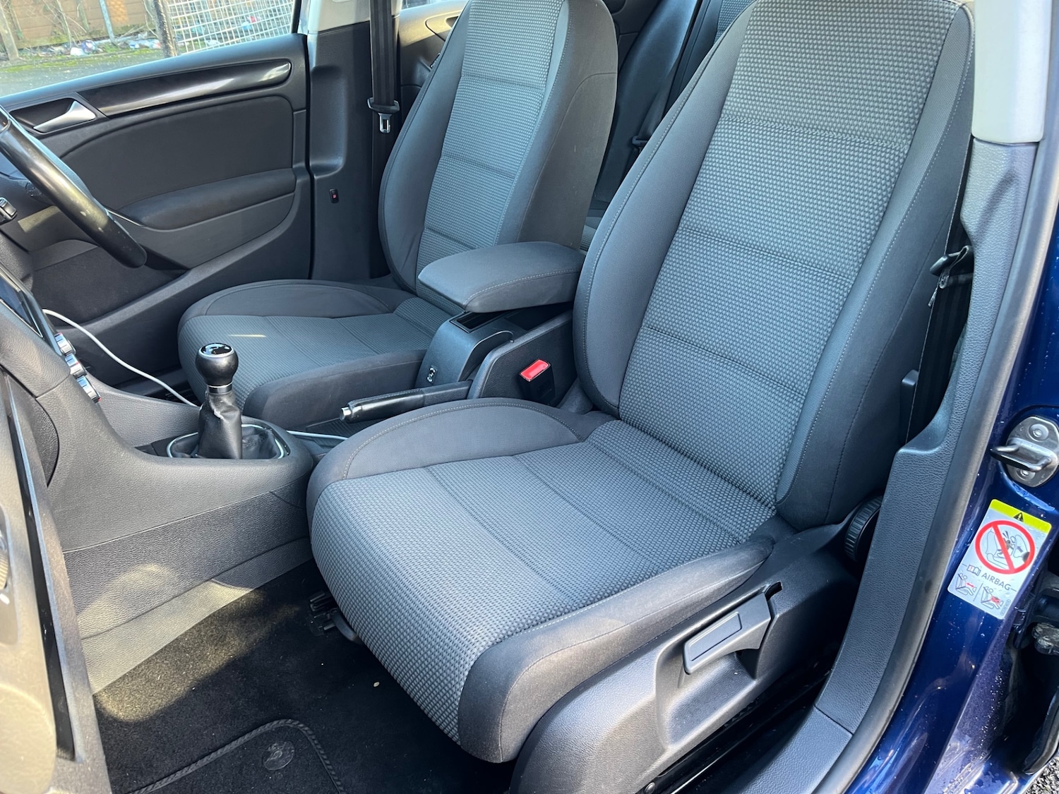 Used Volkswagen Golf 2010 for sale - 76782309: Photo 22