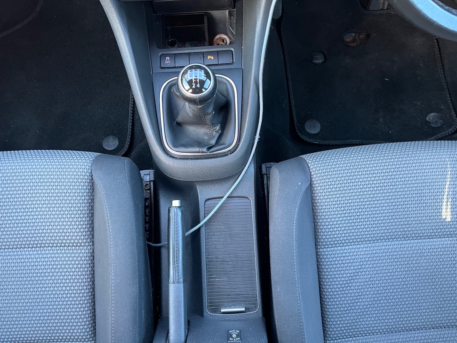 Used Volkswagen Golf 2010 for sale - 76782309: Photo 26