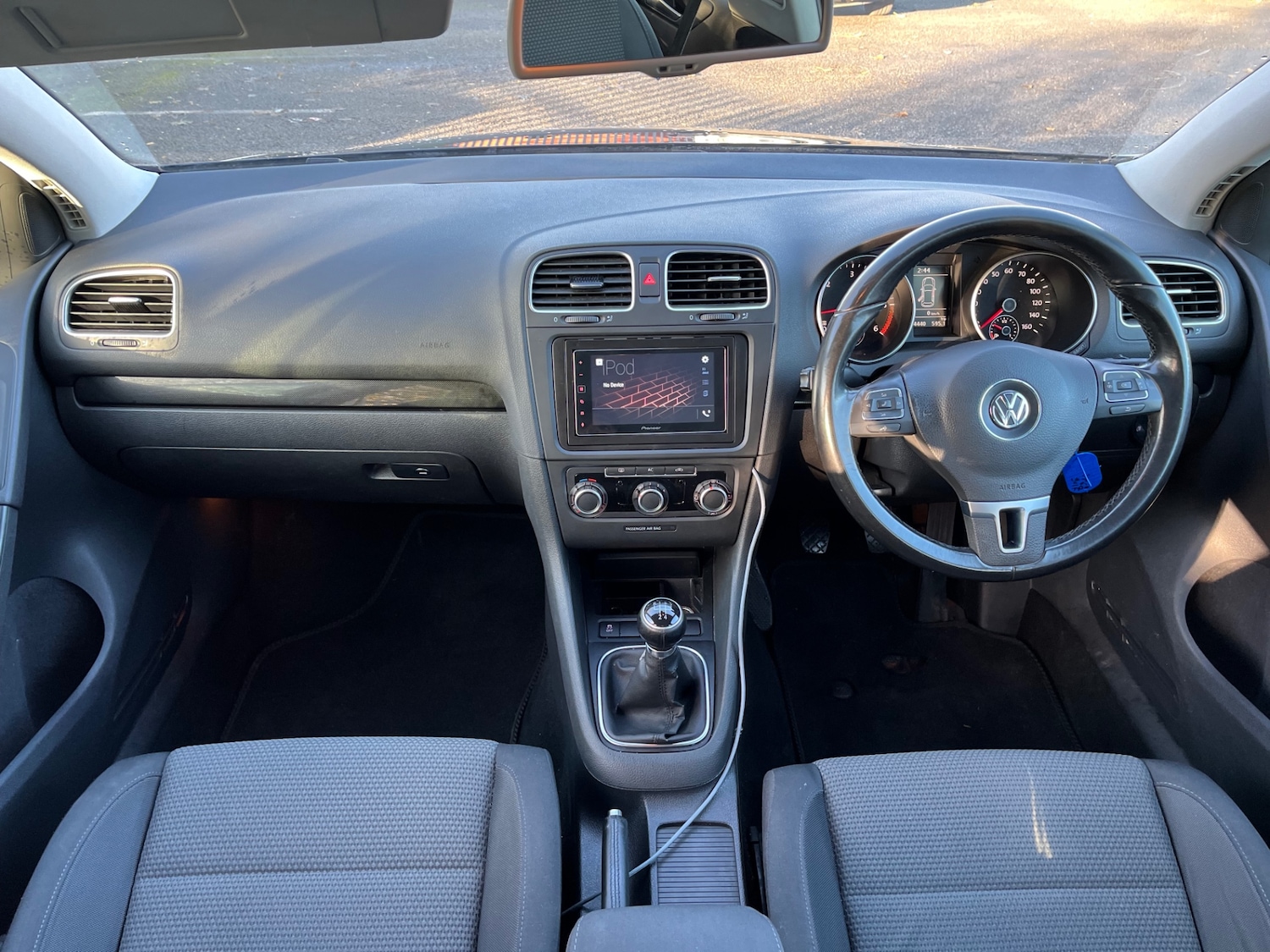 Used Volkswagen Golf 2010 for sale - 76782309: Photo 28