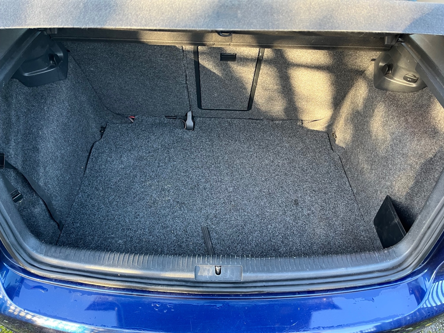 Used Volkswagen Golf 2010 for sale - 76782309: Photo 32