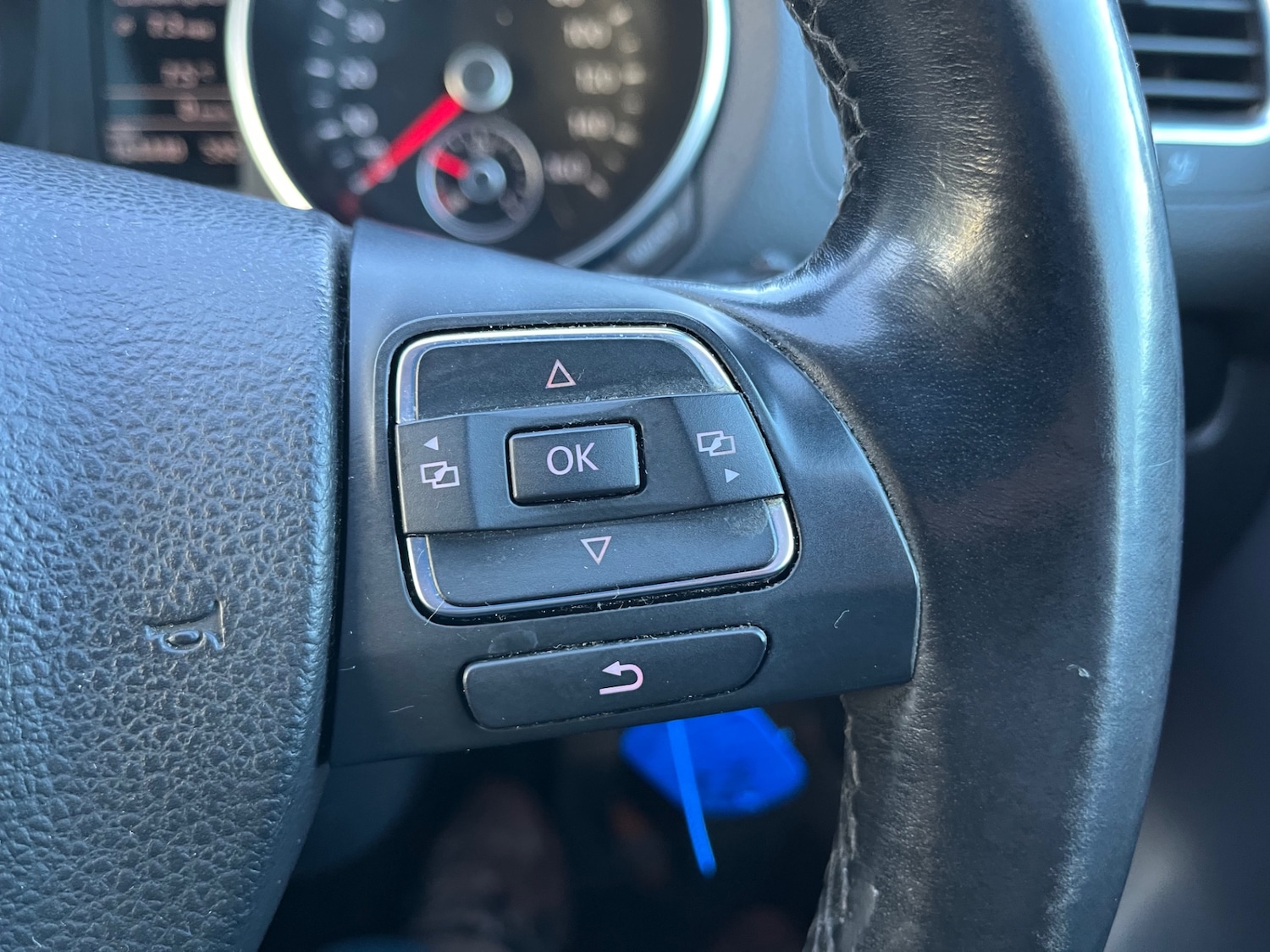 Used Volkswagen Golf 2010 for sale - 76782309: Photo 39