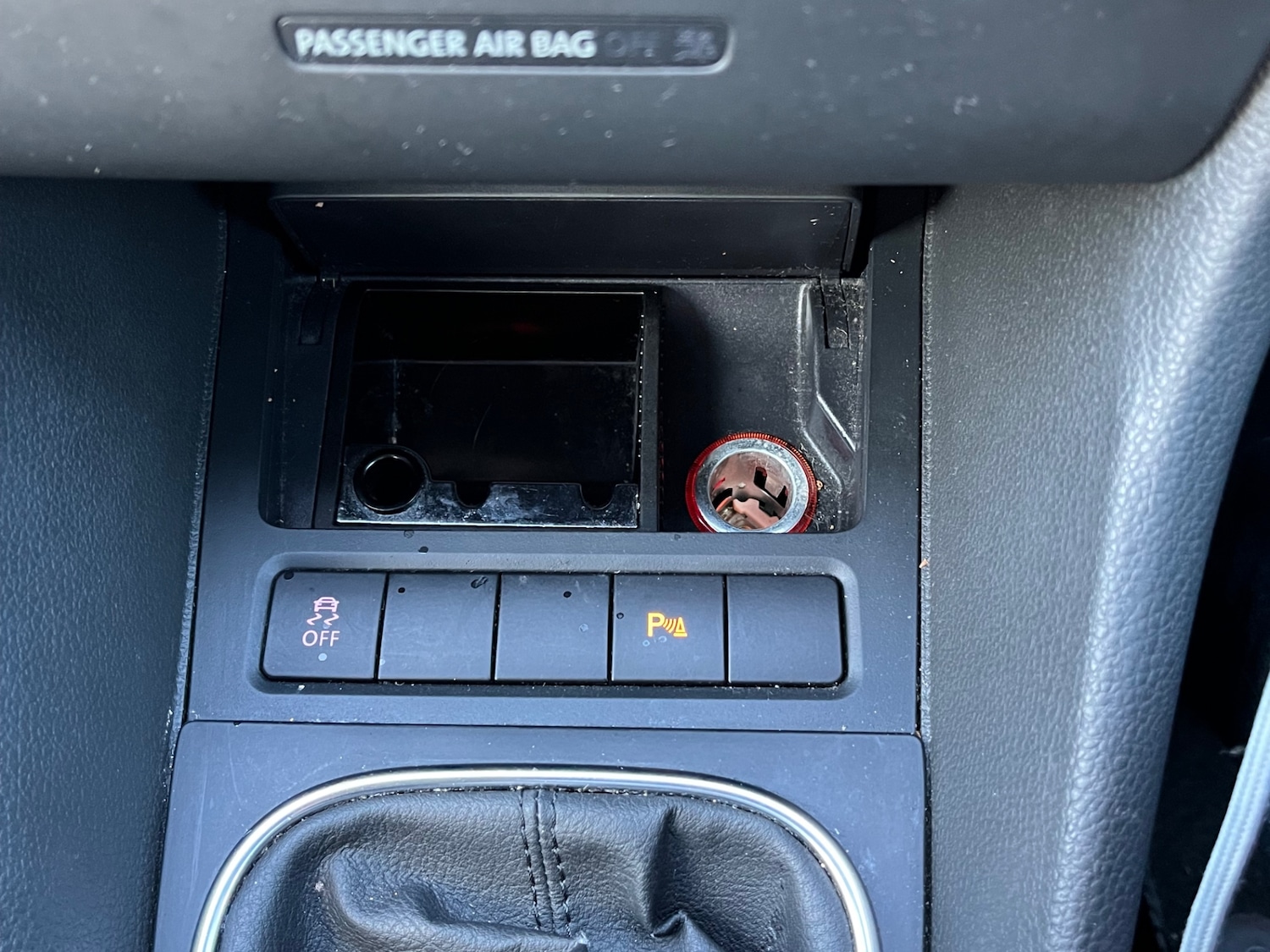 Used Volkswagen Golf 2010 for sale - 76782309: Photo 44