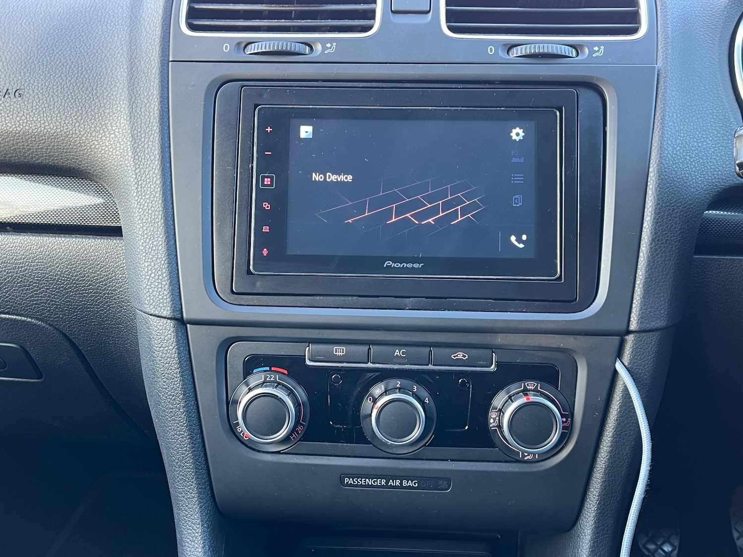 Used Volkswagen Golf 2010 for sale - 76782309: Photo 49