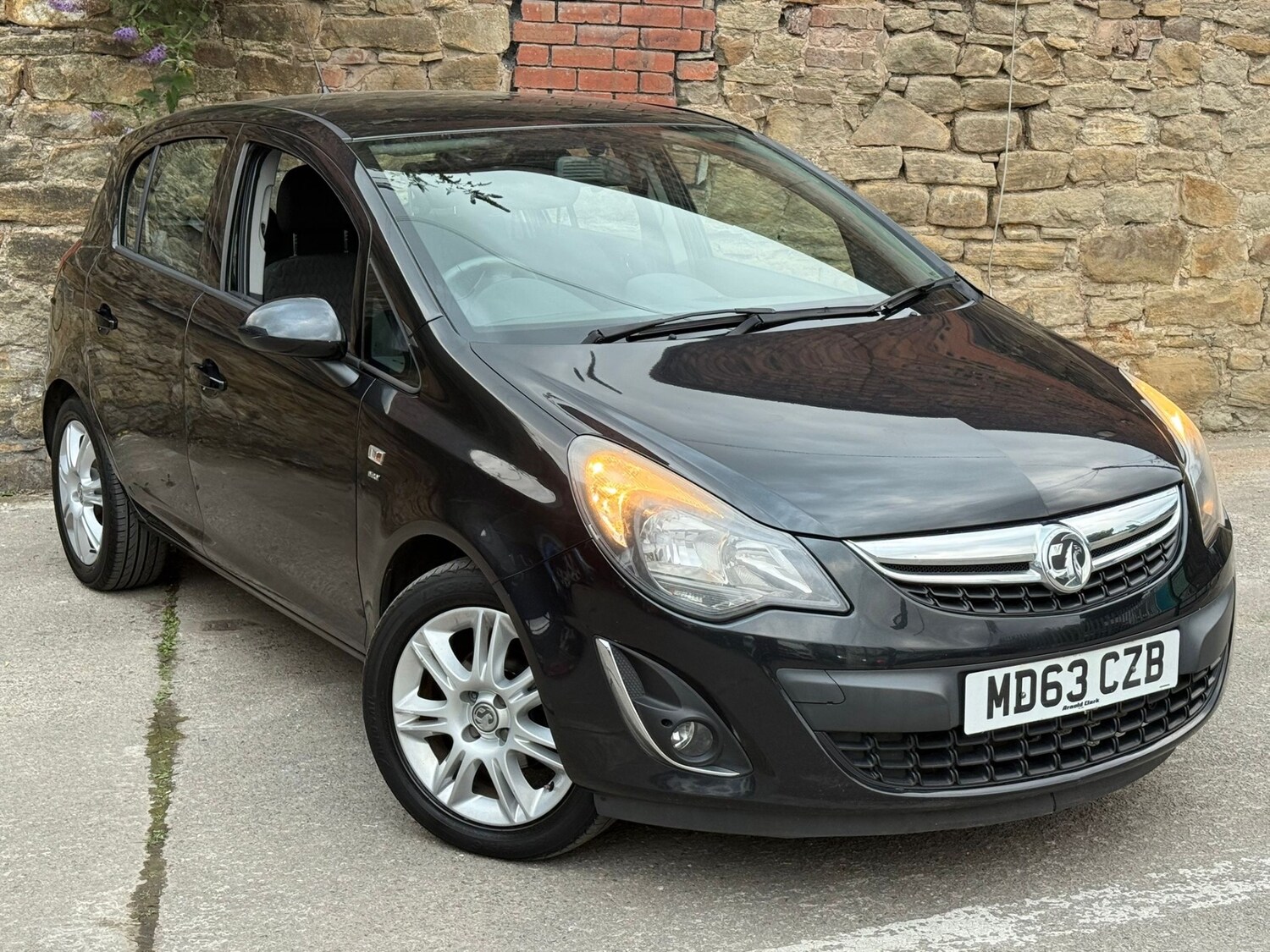 Used Vauxhall Corsa 2014 for sale - 75173572: Photo 1