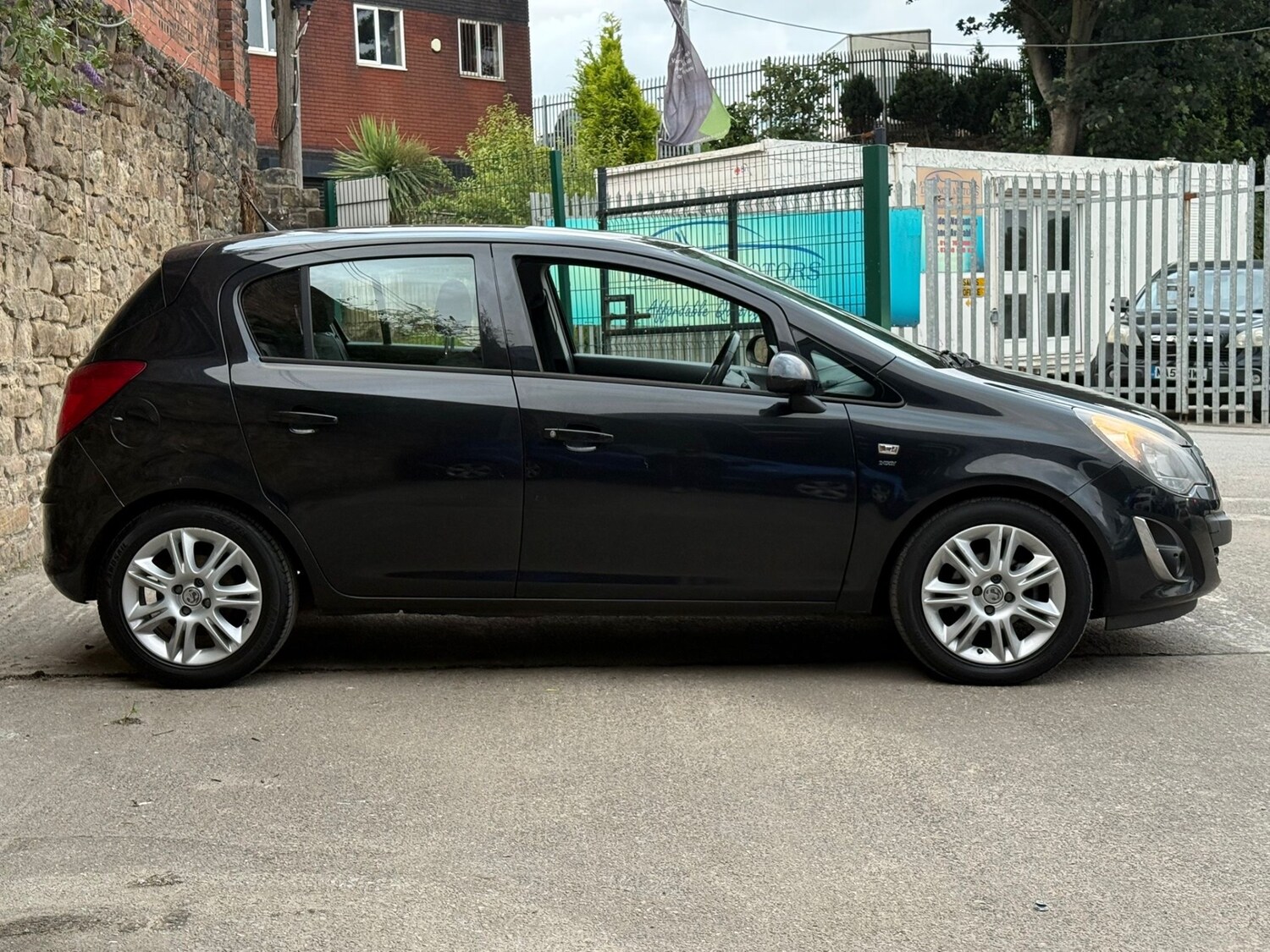 Used Vauxhall Corsa 2014 for sale - 75173572: Photo 6