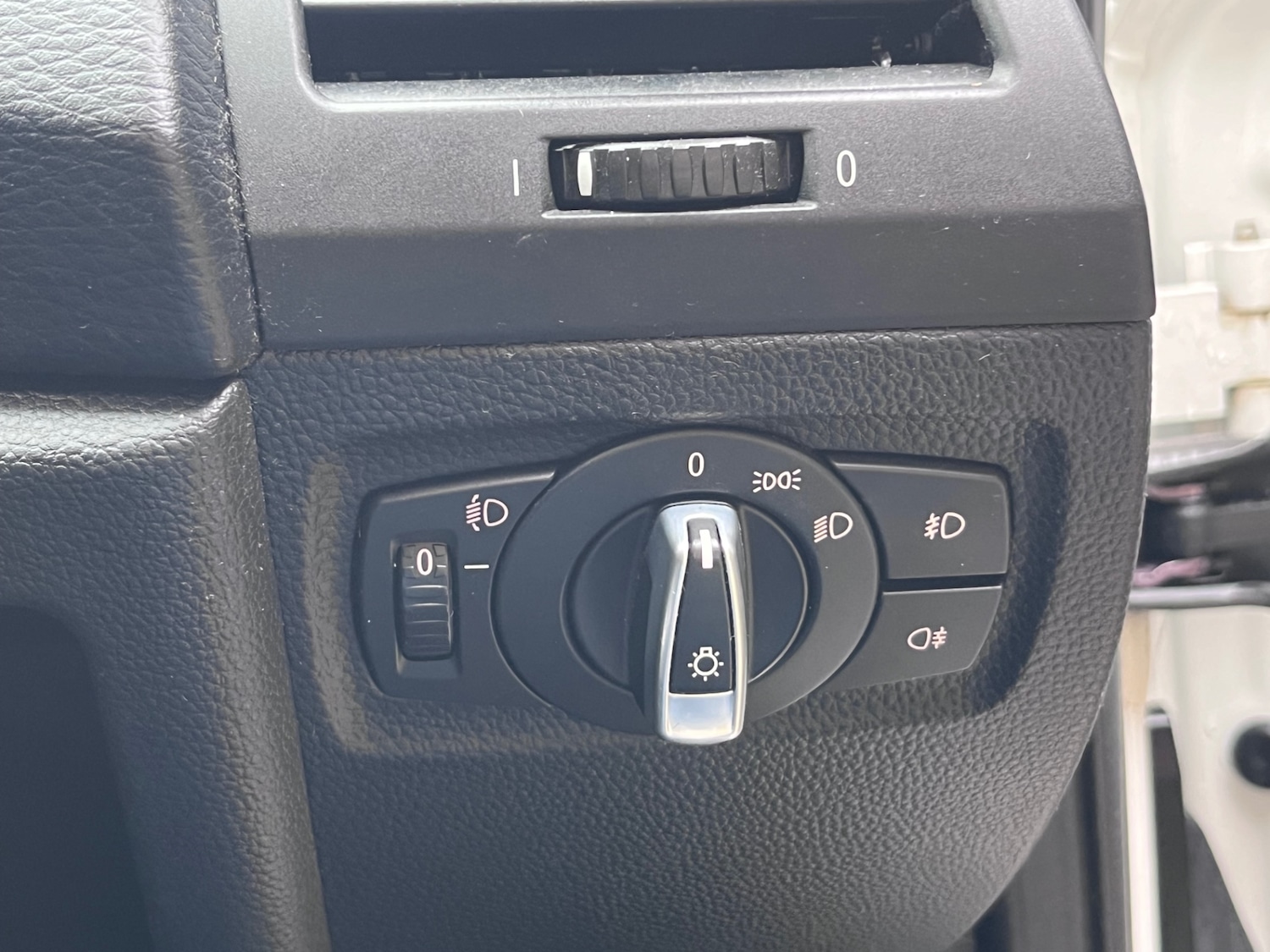 Used BMW 1 Series 2011 for sale - 76748570: Photo 33