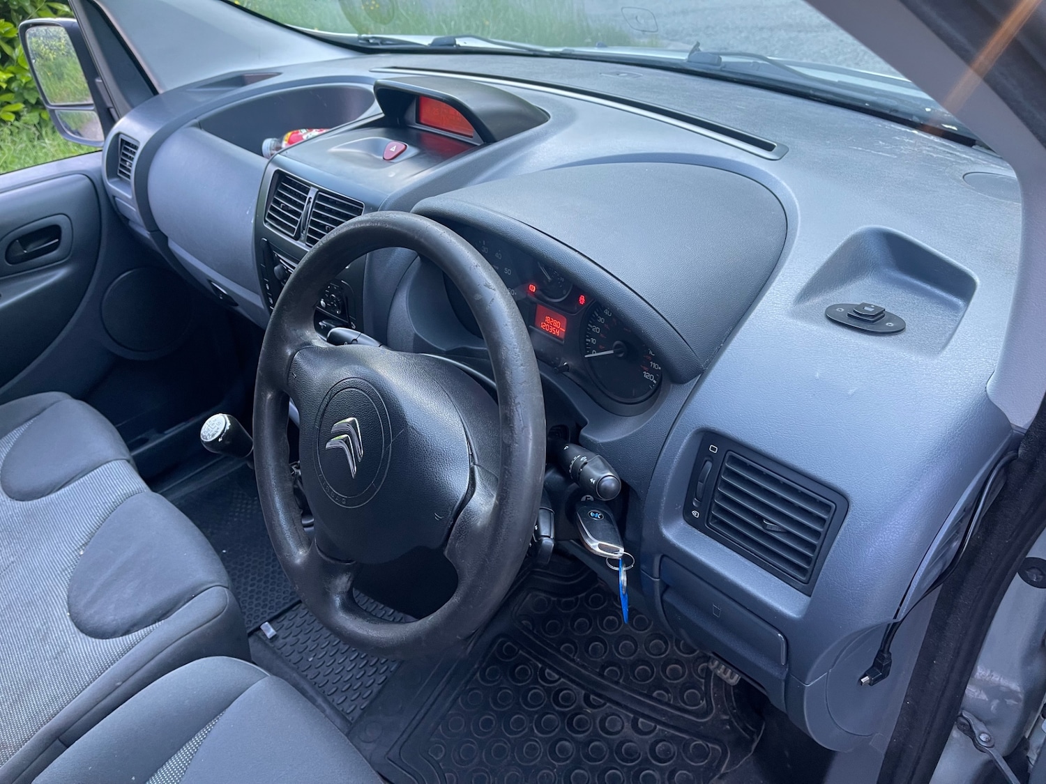 Used Citroen Dispatch 2015 for sale - 76777731: Photo 23