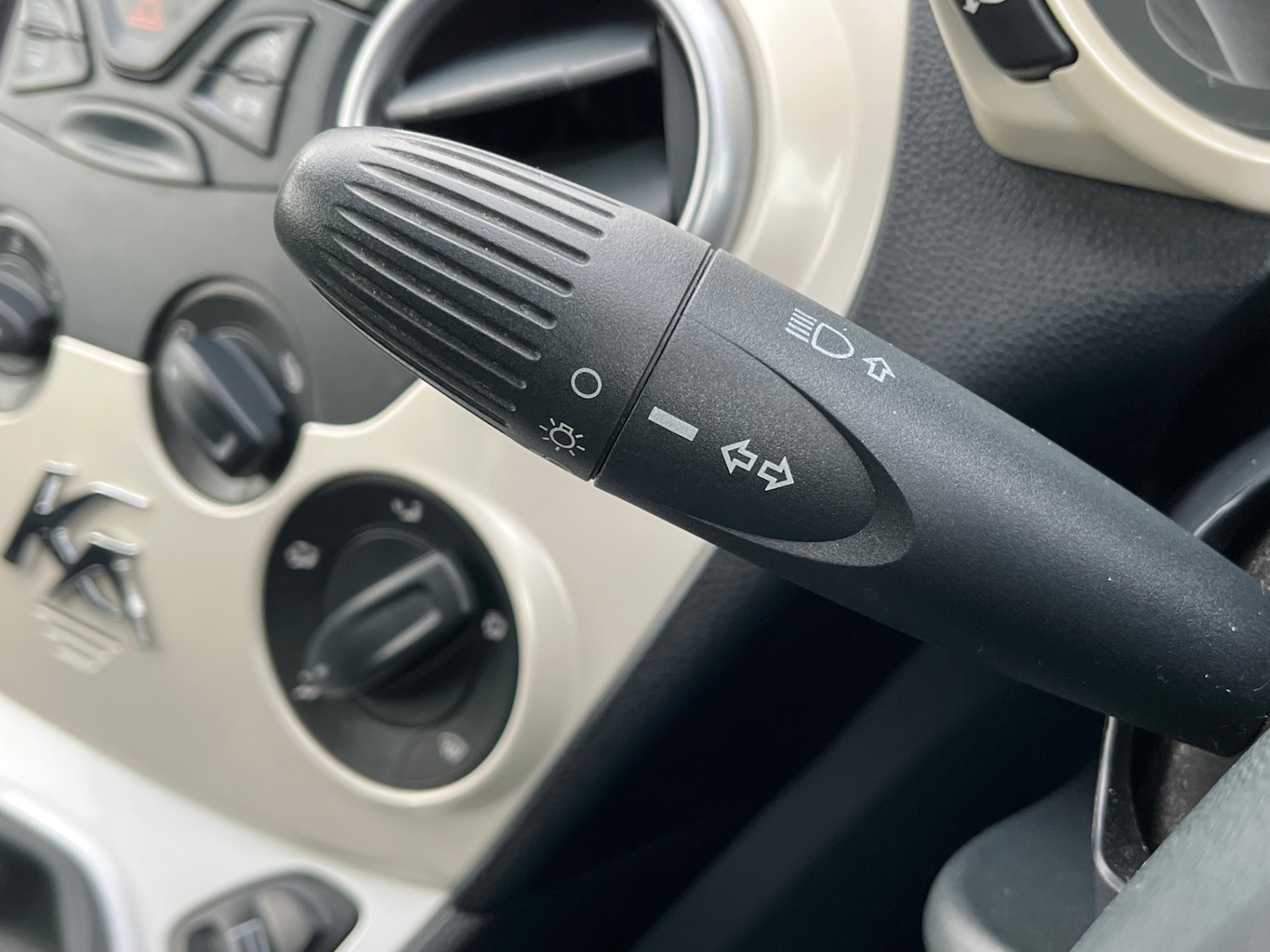 Used Ford Ka 2011 for sale - 76834658: Photo 24