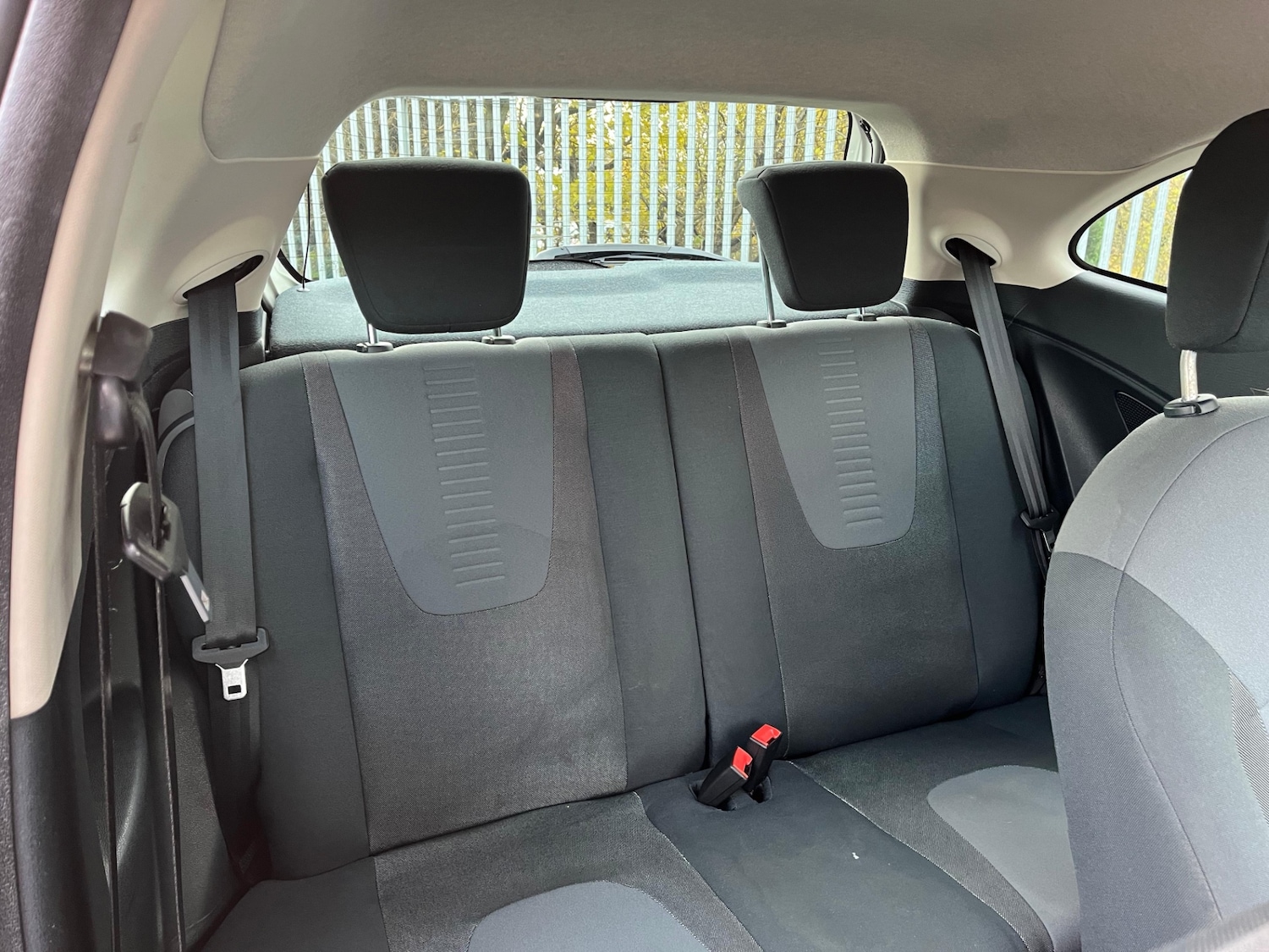 Used Ford Ka 2011 for sale - 76834658: Photo 32