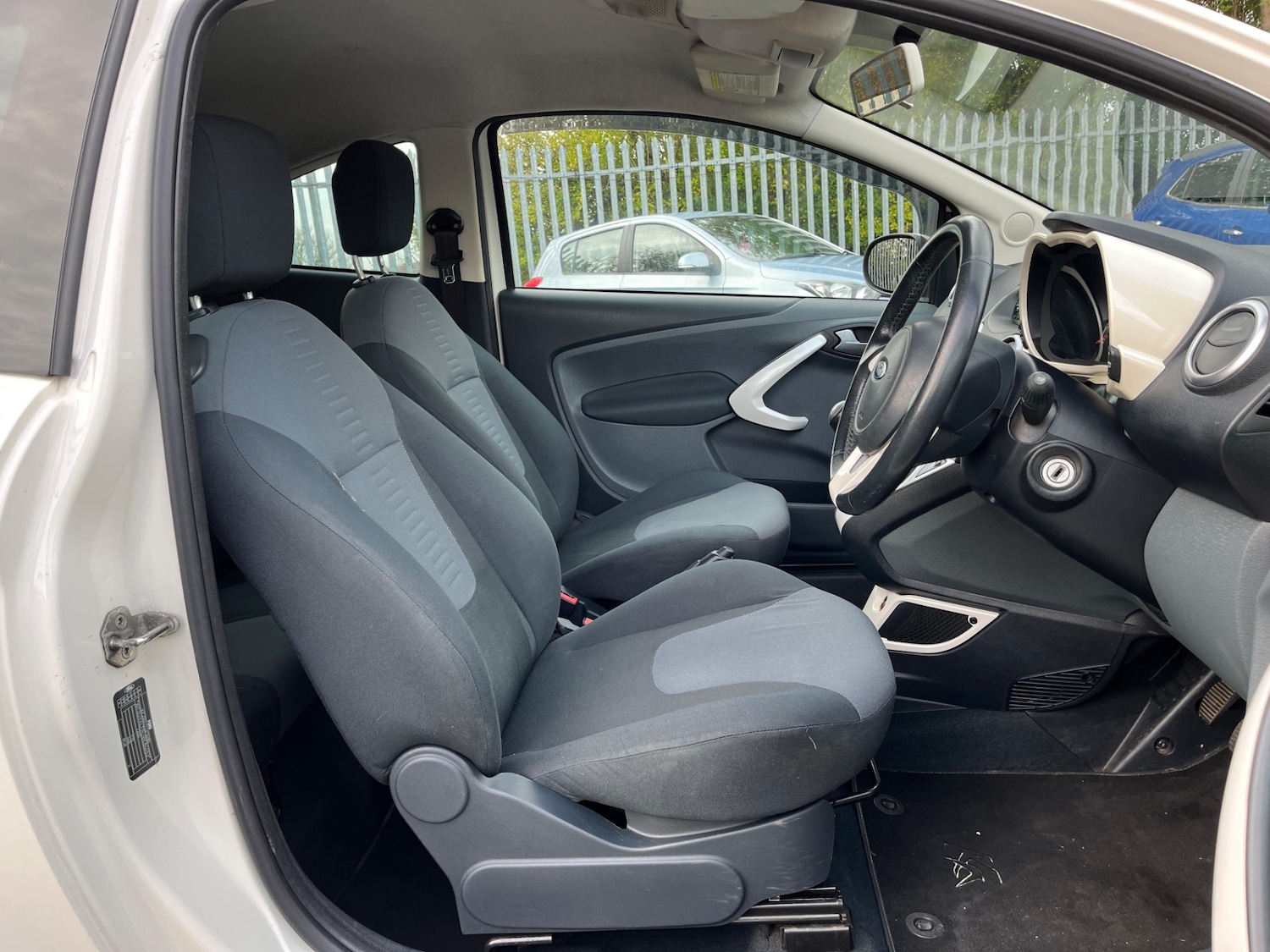 Used Ford Ka 2011 for sale - 76834658: Photo 43