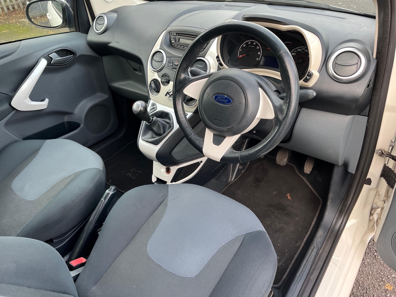 Used Ford Ka 2011 for sale - 76834658: Photo 44