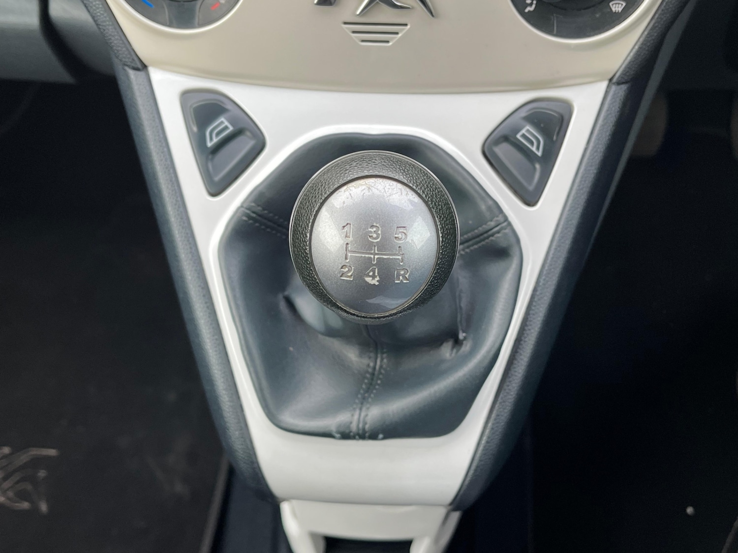 Used Ford Ka 2011 for sale - 76834658: Photo 46