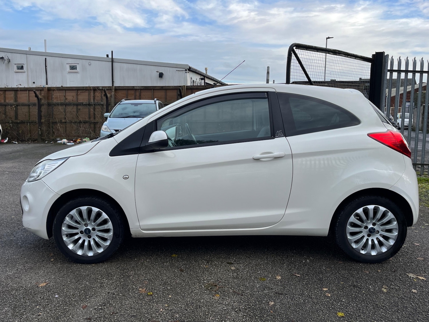 Used Ford Ka 2011 for sale - 76834658: Photo 7