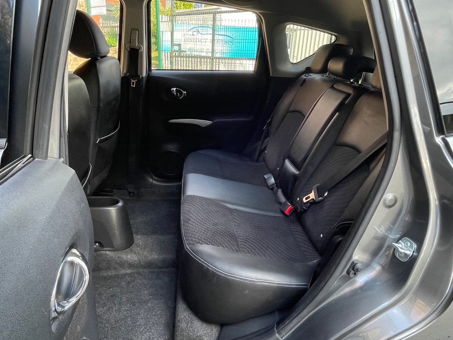 Vehicle 28