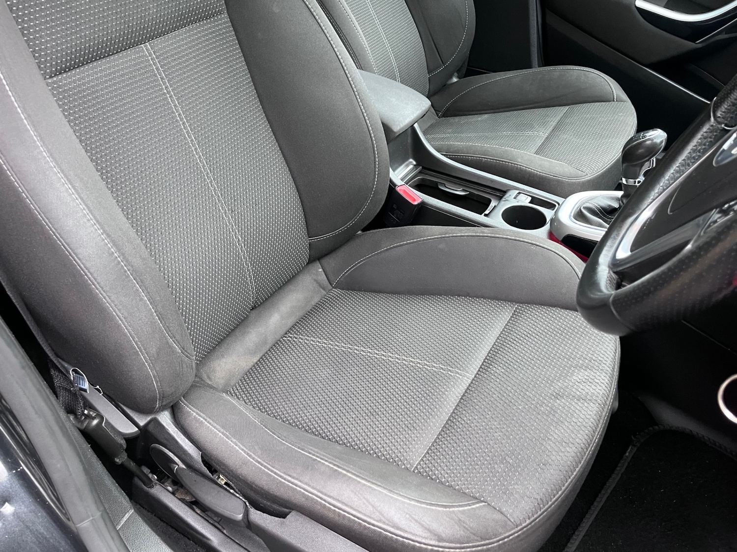 Used Vauxhall Astra 2011 for sale - 76748539: Photo 18