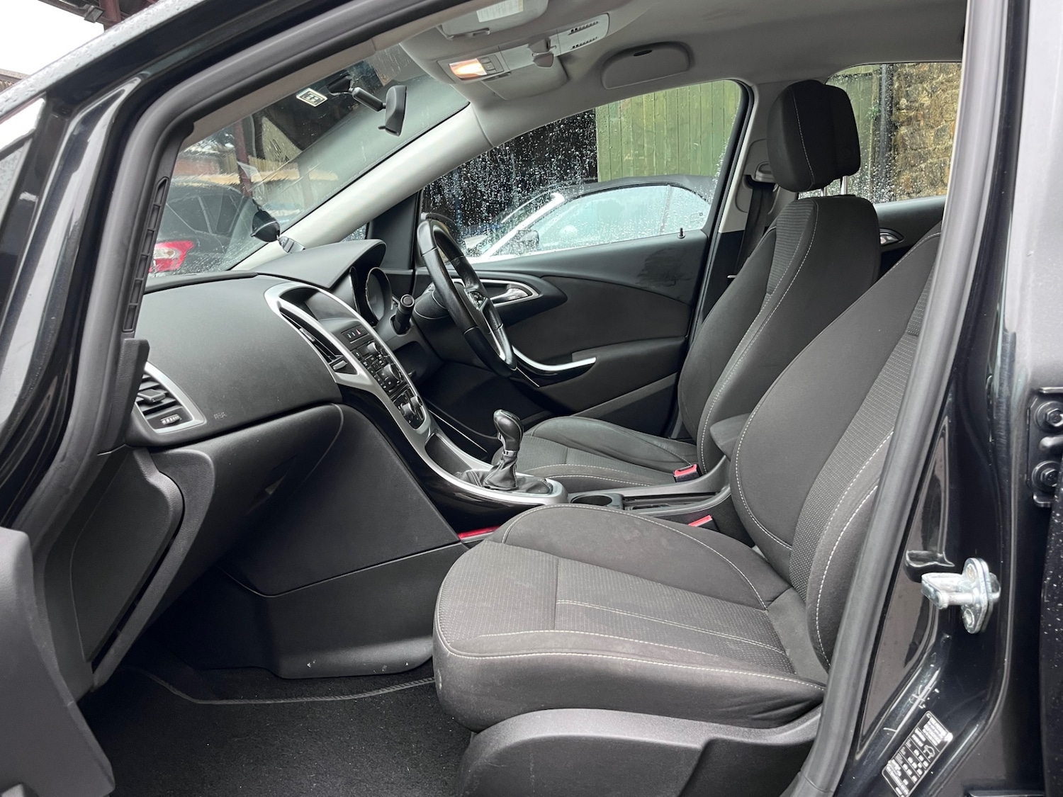 Used Vauxhall Astra 2011 for sale - 76748539: Photo 26