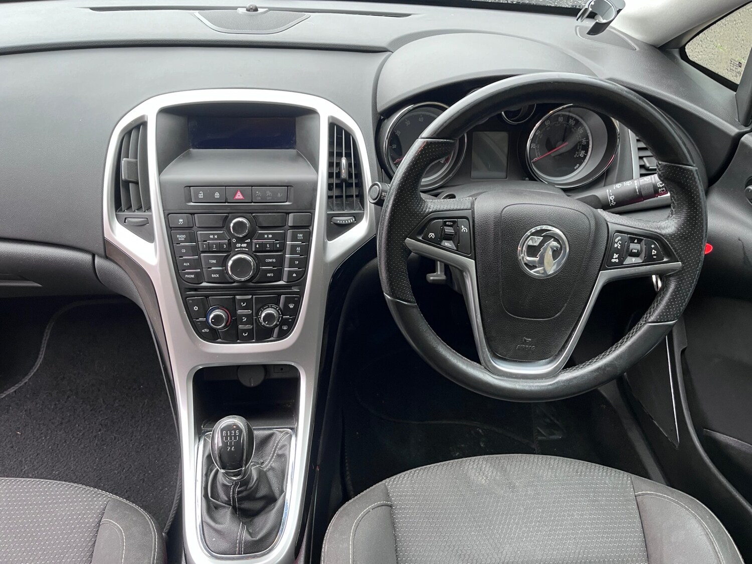 Used Vauxhall Astra 2011 for sale - 76748539: Photo 28