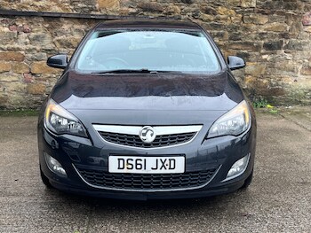 Used Vauxhall Astra 2011 for sale - 76748539: Photo