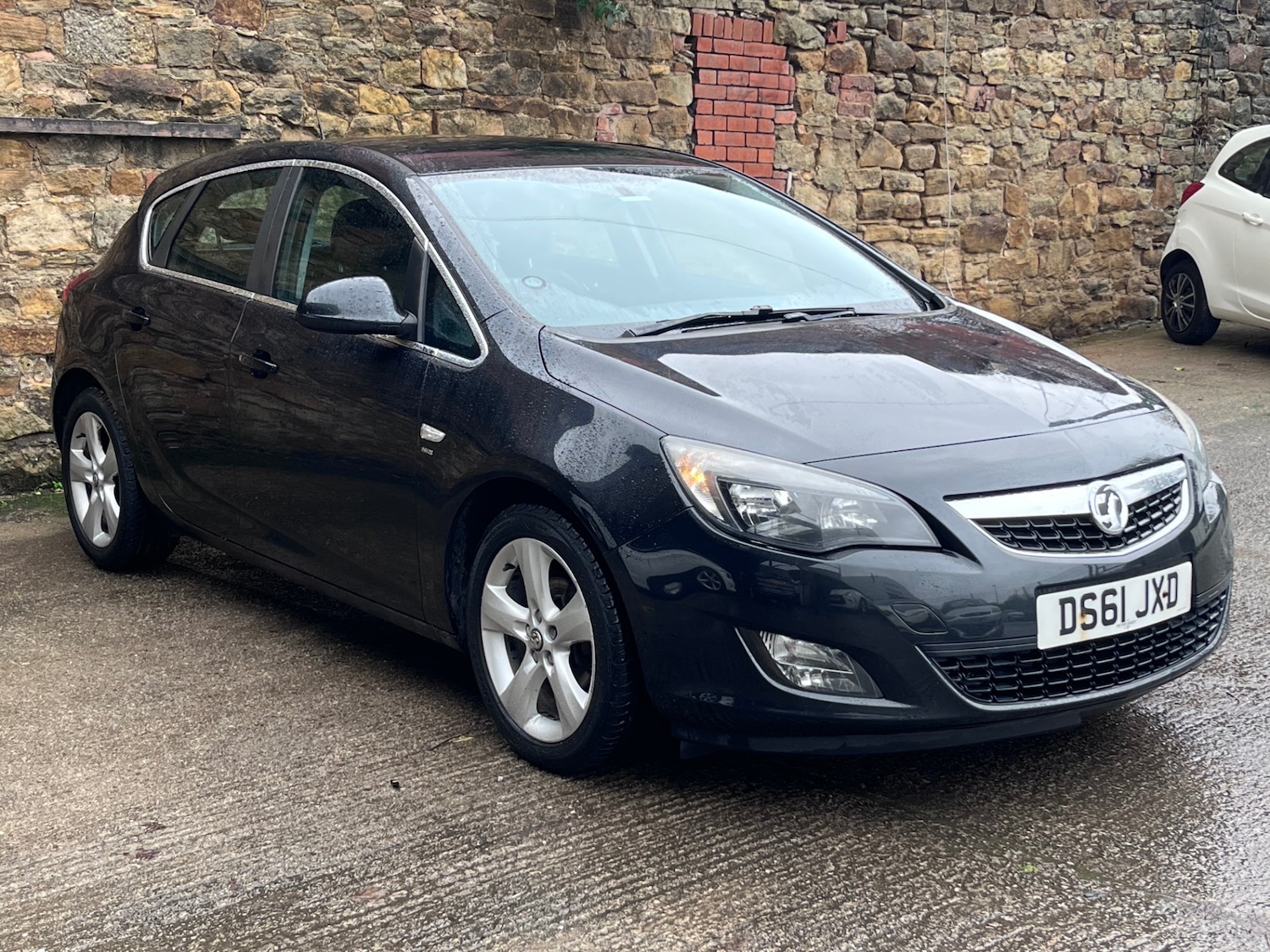 Used Vauxhall Astra 2011 for sale - 76748539: Photo 4