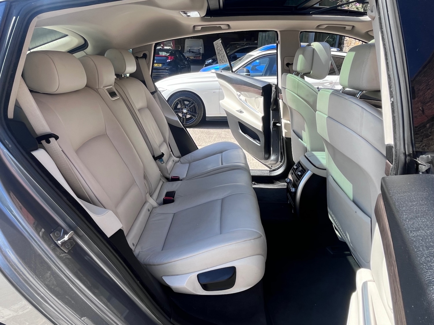 Used BMW 5 Series 2009 for sale - 76748478: Photo 31