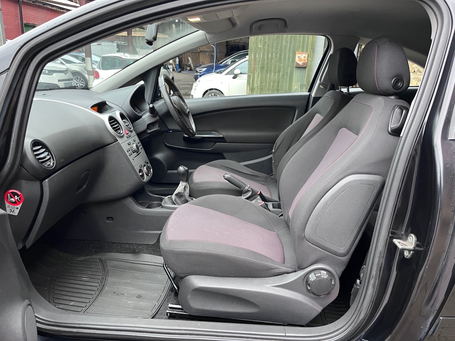 Used Vauxhall Corsa 2006 for sale - 76748574: Photo 14