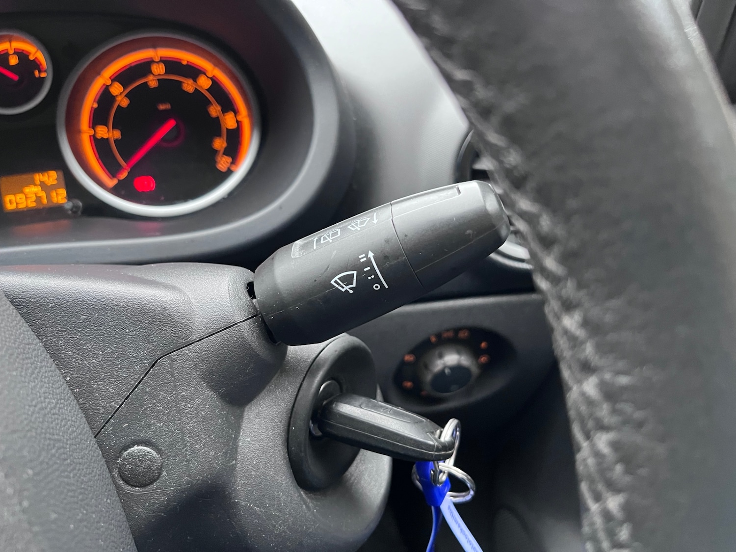 Used Vauxhall Corsa 2006 for sale - 76748574: Photo 24