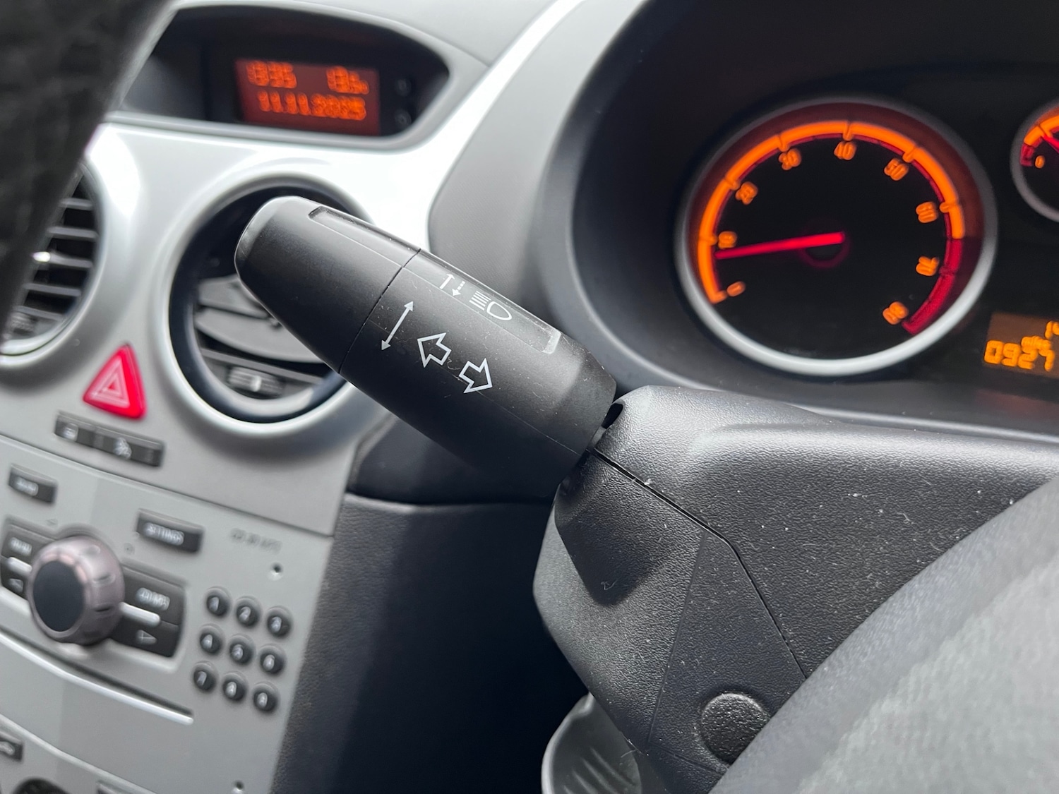 Used Vauxhall Corsa 2006 for sale - 76748574: Photo 25