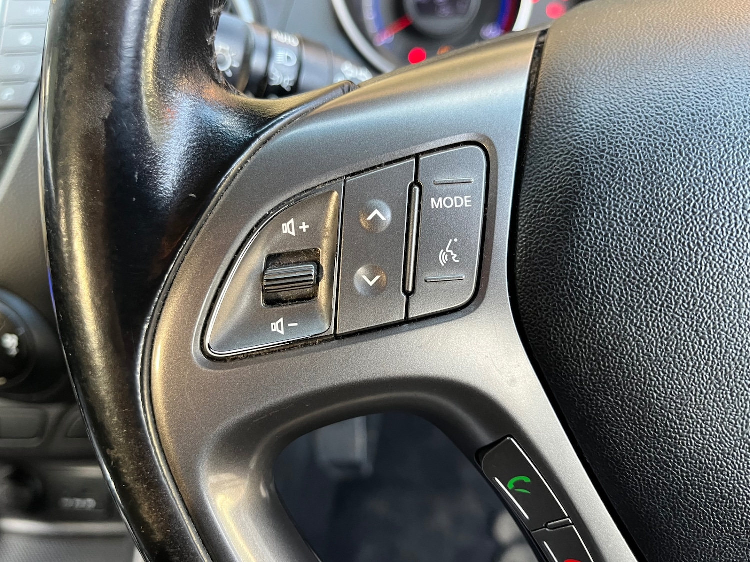 Used Hyundai Ix35 2013 for sale - 76748480: Photo 23