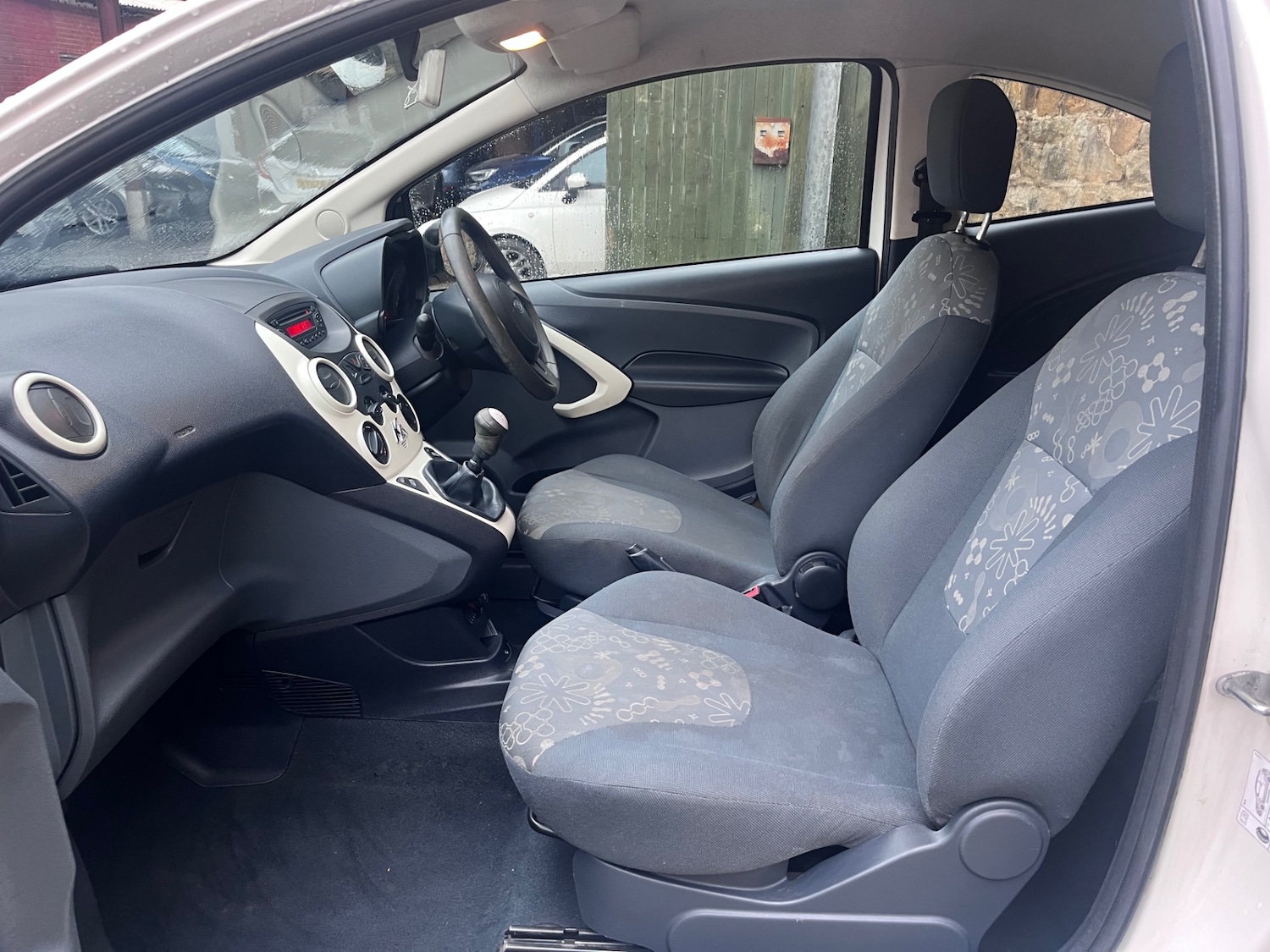 Used Ford Ka 2011 for sale - 76748537: Photo 17