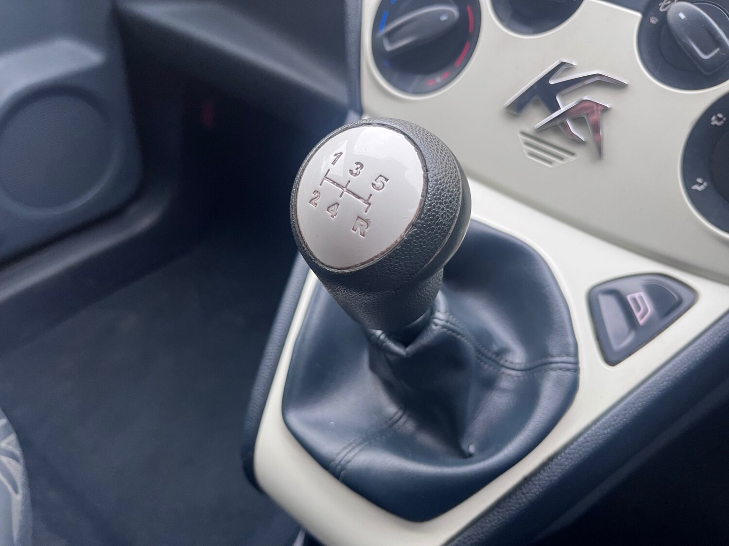 Used Ford Ka 2011 for sale - 76748537: Photo 26