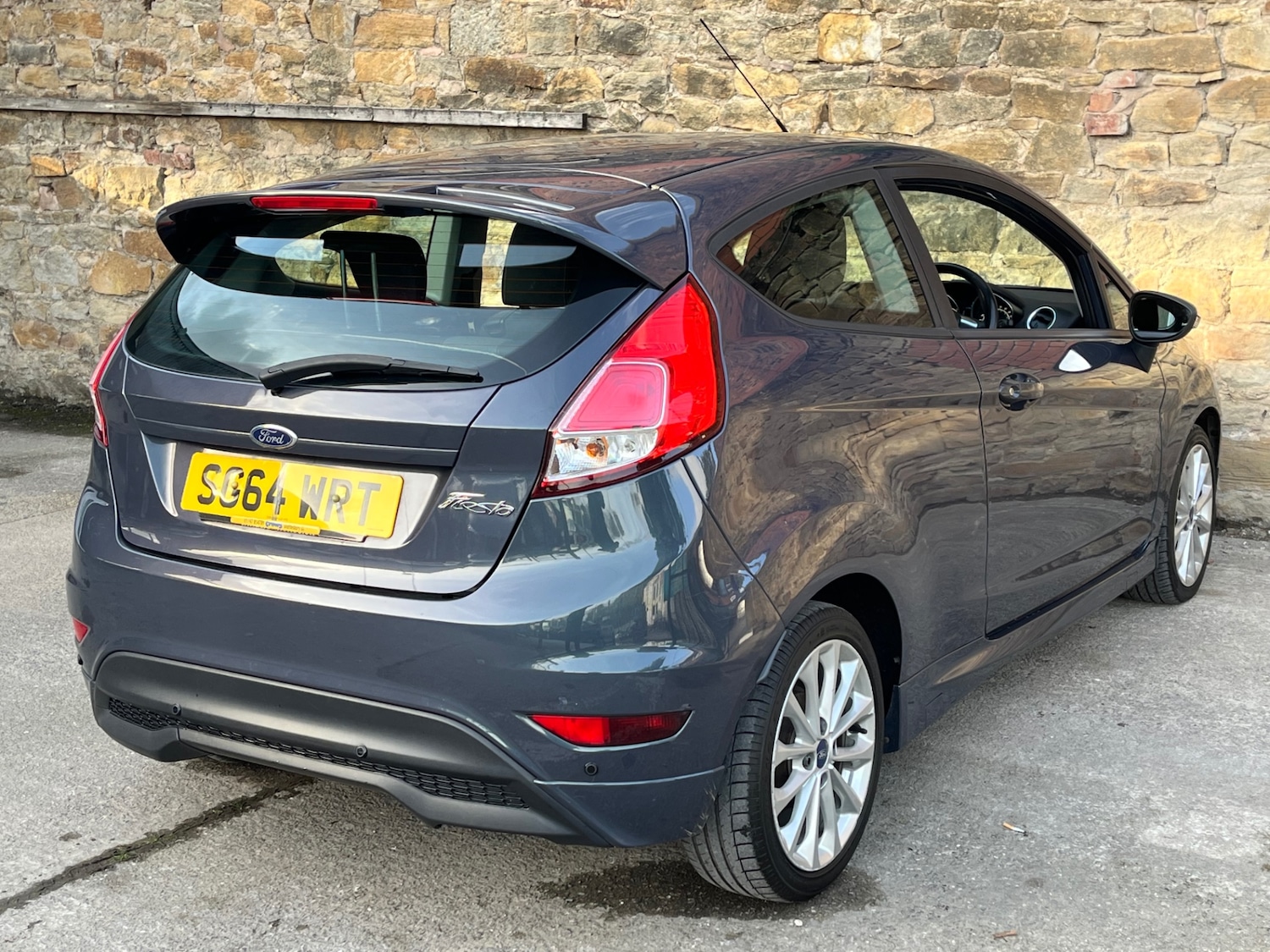 Used Ford Fiesta 2014 for sale - 76748487: Photo 8