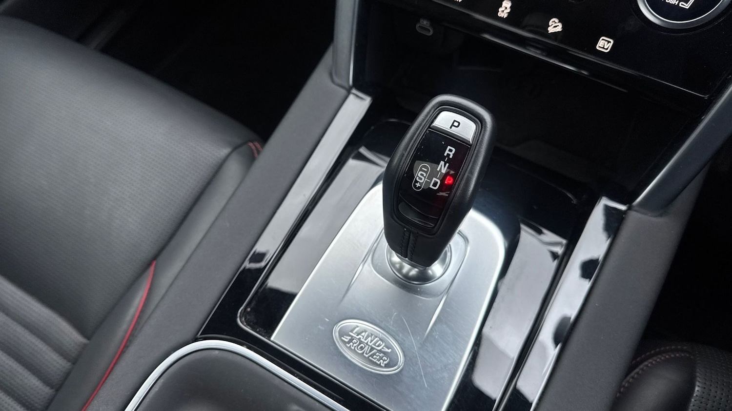 Used Land Rover Discovery Sport 2023 for sale - 77840946: Photo 13