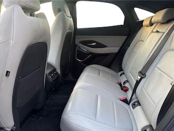 Used Jaguar E-Pace 2022 for sale - 76800739: Photo