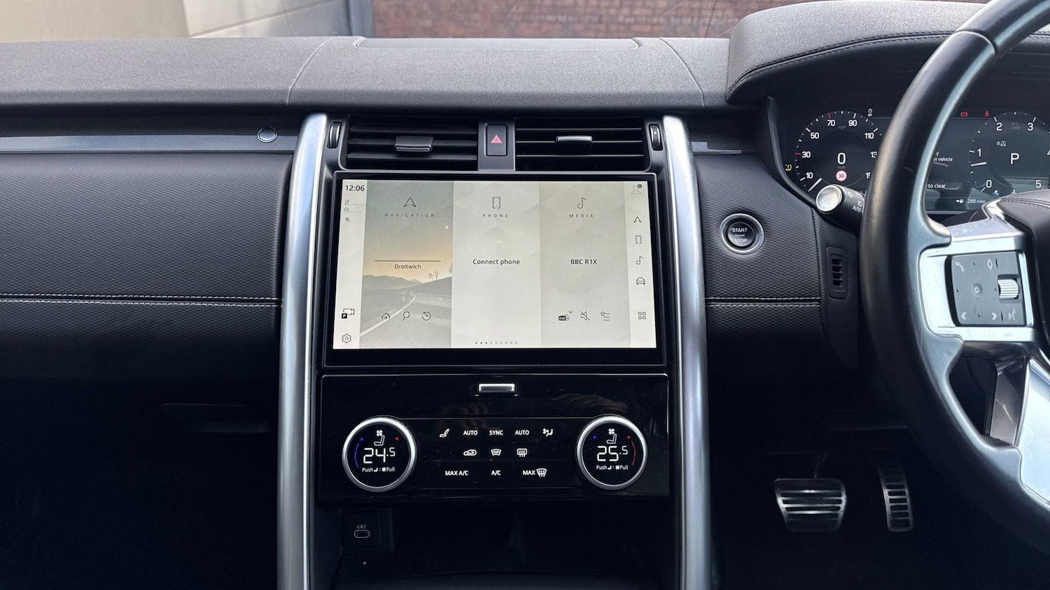 Used Land Rover Discovery 2023 for sale - 77254498: Photo 14