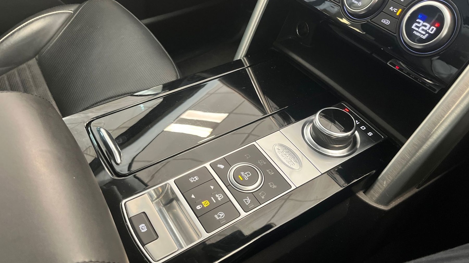 Used Land Rover Discovery 2019 for sale - 76692714: Photo 13