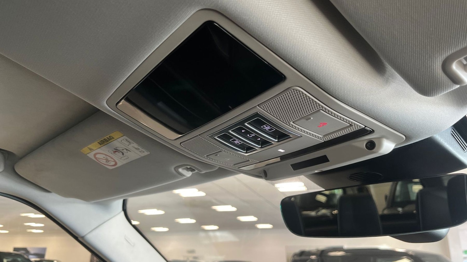 Used Land Rover Discovery 2019 for sale - 76692714: Photo 23