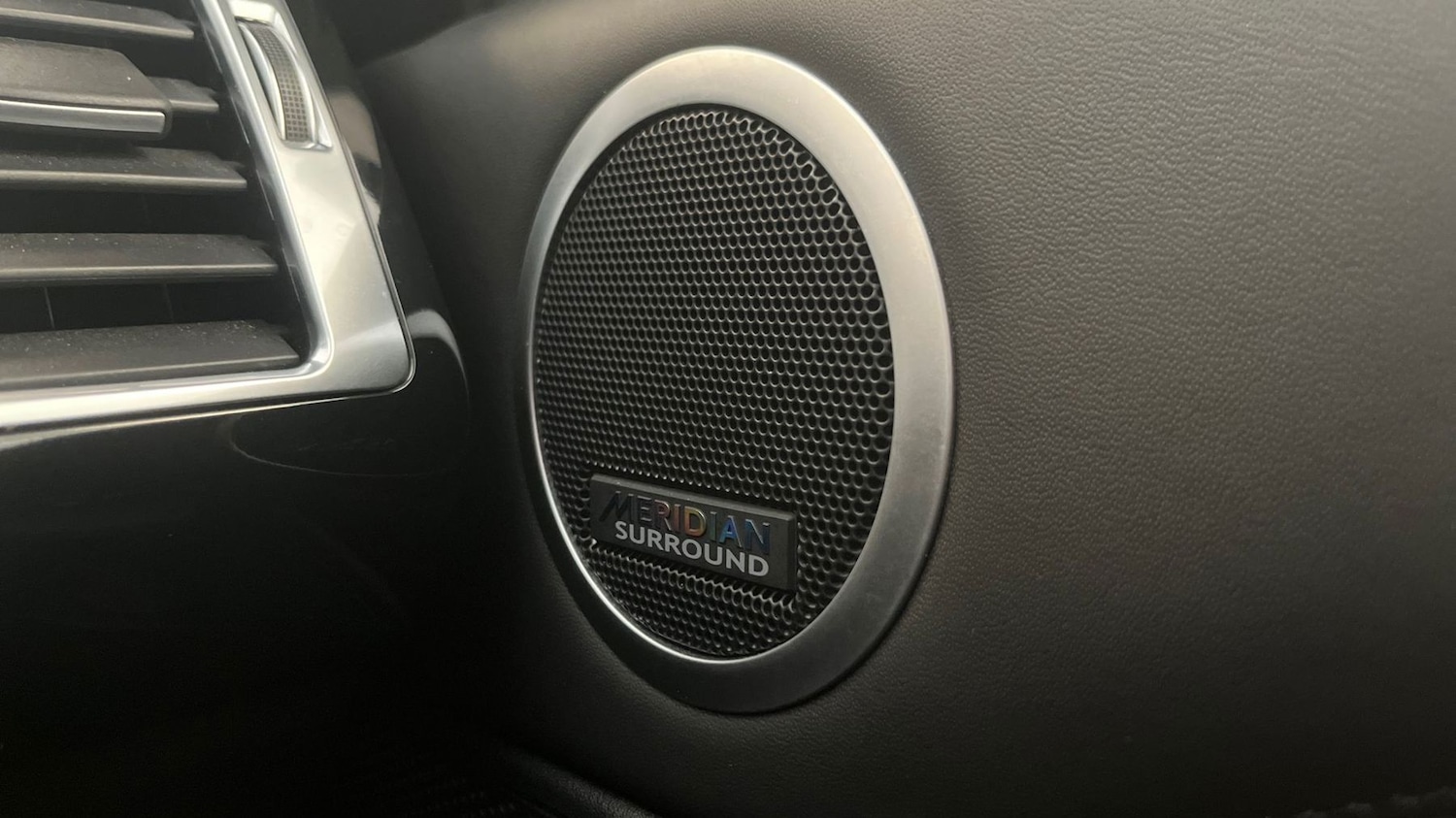 Used Land Rover Discovery 2019 for sale - 76692714: Photo 24