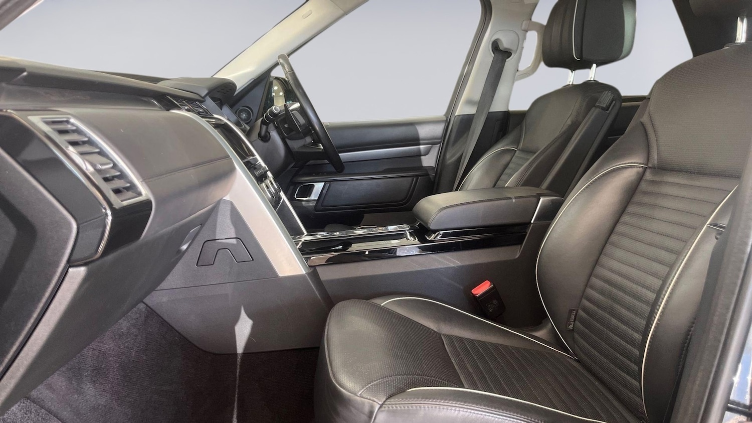 Used Land Rover Discovery 2019 for sale - 76692714: Photo 3