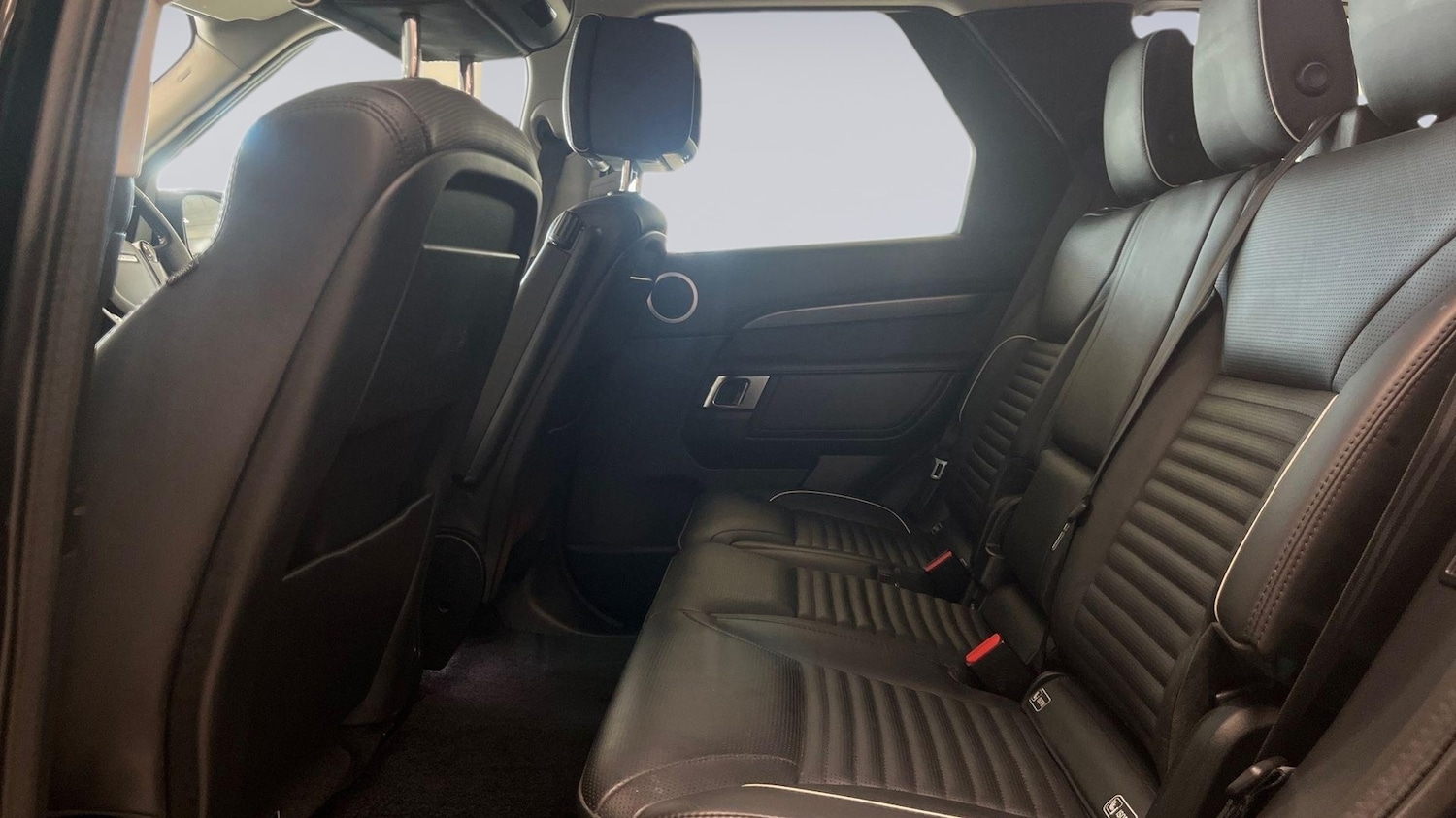 Used Land Rover Discovery 2019 for sale - 76692714: Photo 4