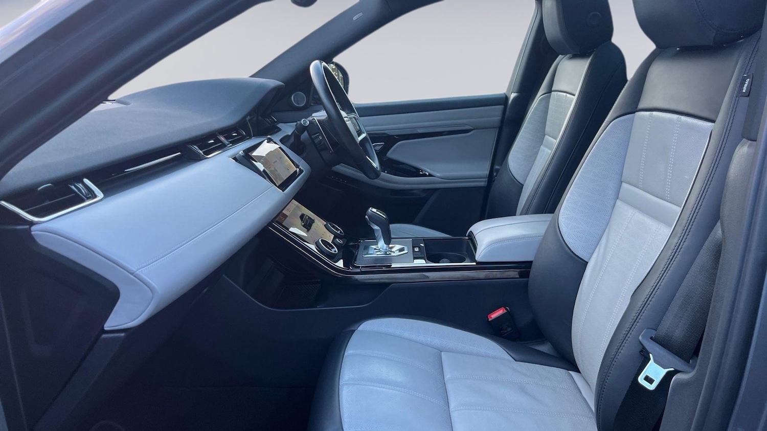 Used Land Rover Range Rover Evoque 2022 for sale - 77176938: Photo 3