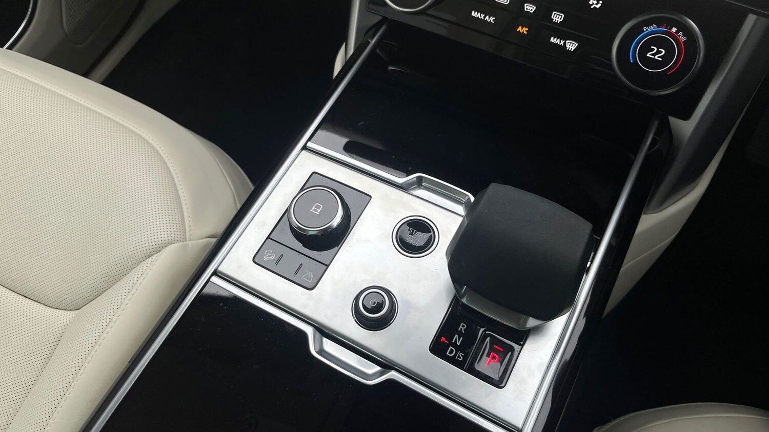 Used Land Rover Range Rover 2023 for sale - 76359811: Photo 13