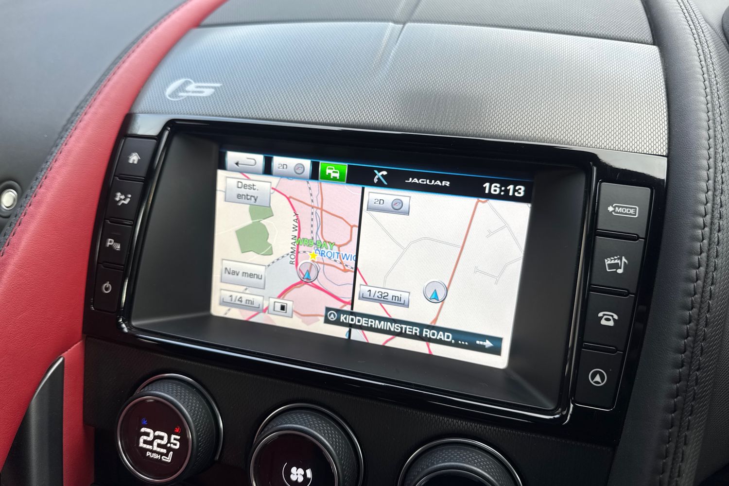 Used Jaguar F-Type 2015 for sale - 77659959: Photo 11