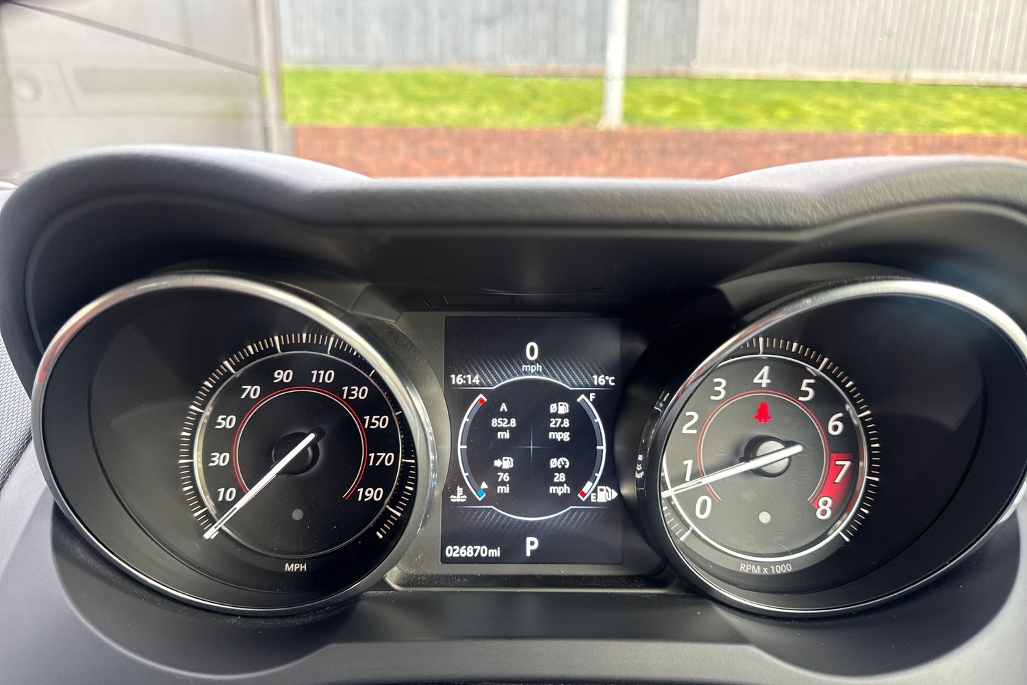 Used Jaguar F-Type 2015 for sale - 77659959: Photo 16