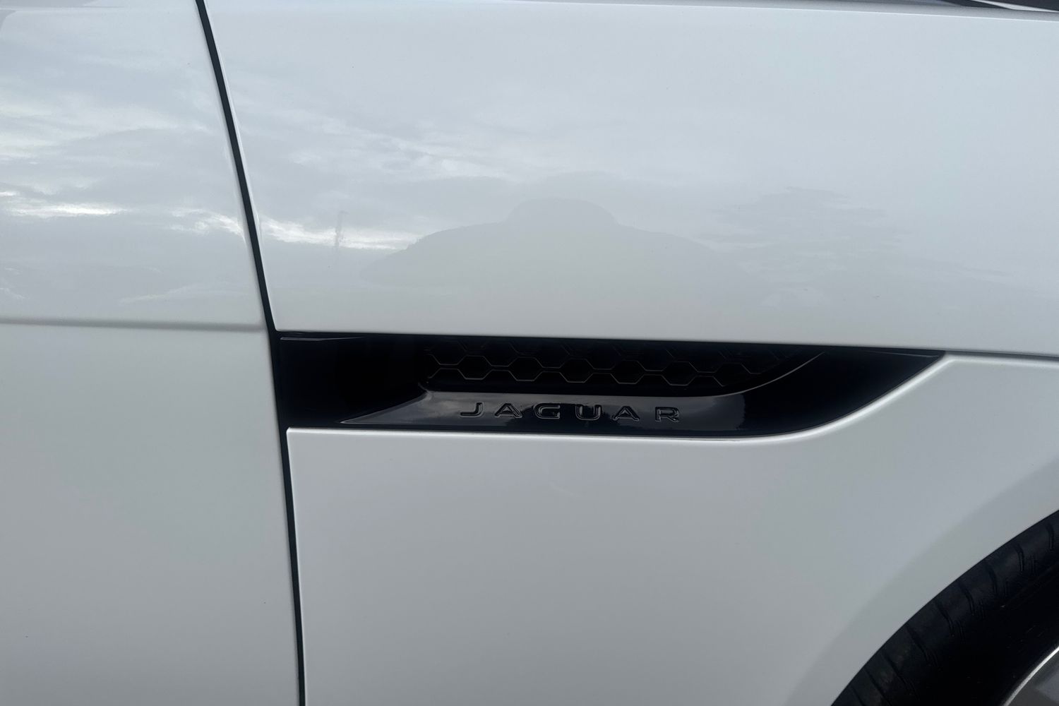 Used Jaguar F-Type 2015 for sale - 77659959: Photo 20